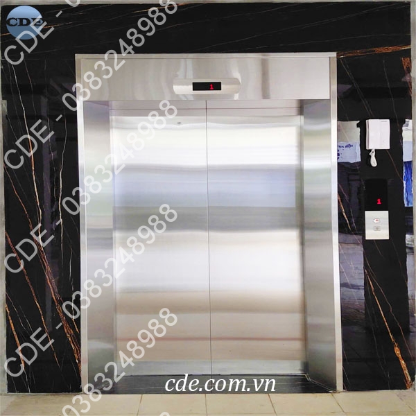 Thang máy bệnh viện, thang chở bệnh nhân